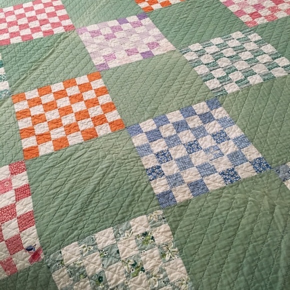 Antique Vintage Quilt Handmade Hand Quilted - Picture 2 of 8